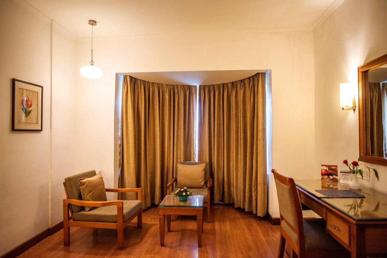 Abad Atrium Ξενοδοχείο Kochi Εξωτερικό φωτογραφία